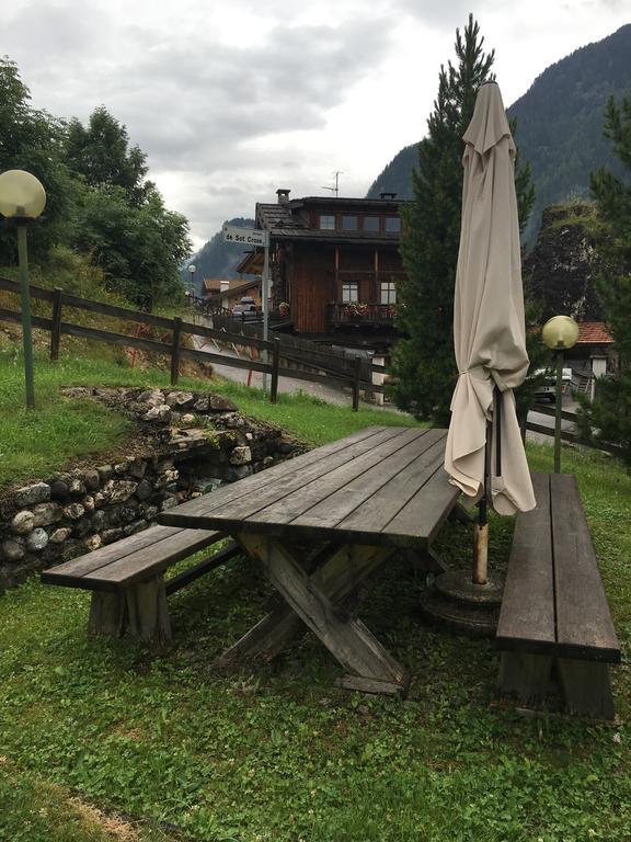 Appartement Ciasa Sot Croze à Pozza di Fassa Extérieur photo