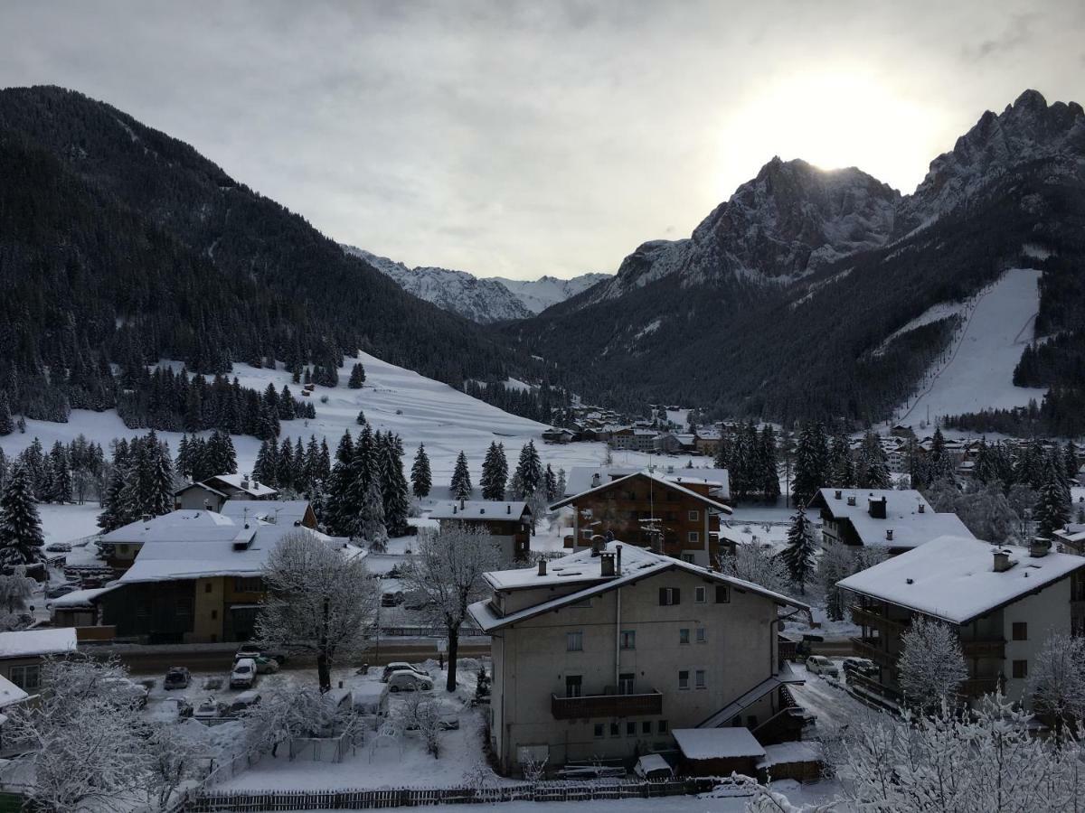Appartement Ciasa Sot Croze à Pozza di Fassa Extérieur photo